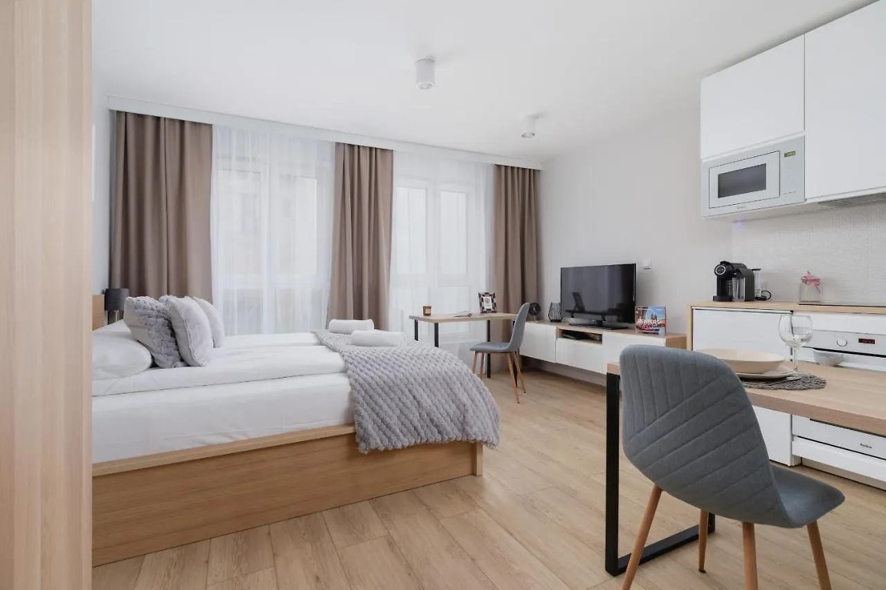 City Studio With Ac Czarnowiejska By Renters Krakov