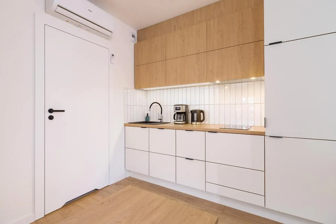 Apartmán City Studio With Ac Czarnowiejska By Renters Krakov