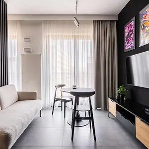 rentplanet-apartamenty-przy-wyspie-sodowej.hotelswroclaw.com/