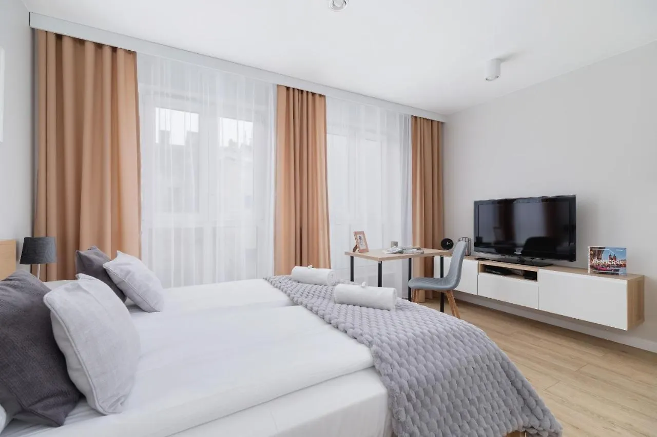 City Studio With Ac Czarnowiejska By Renters Kraków 0*,