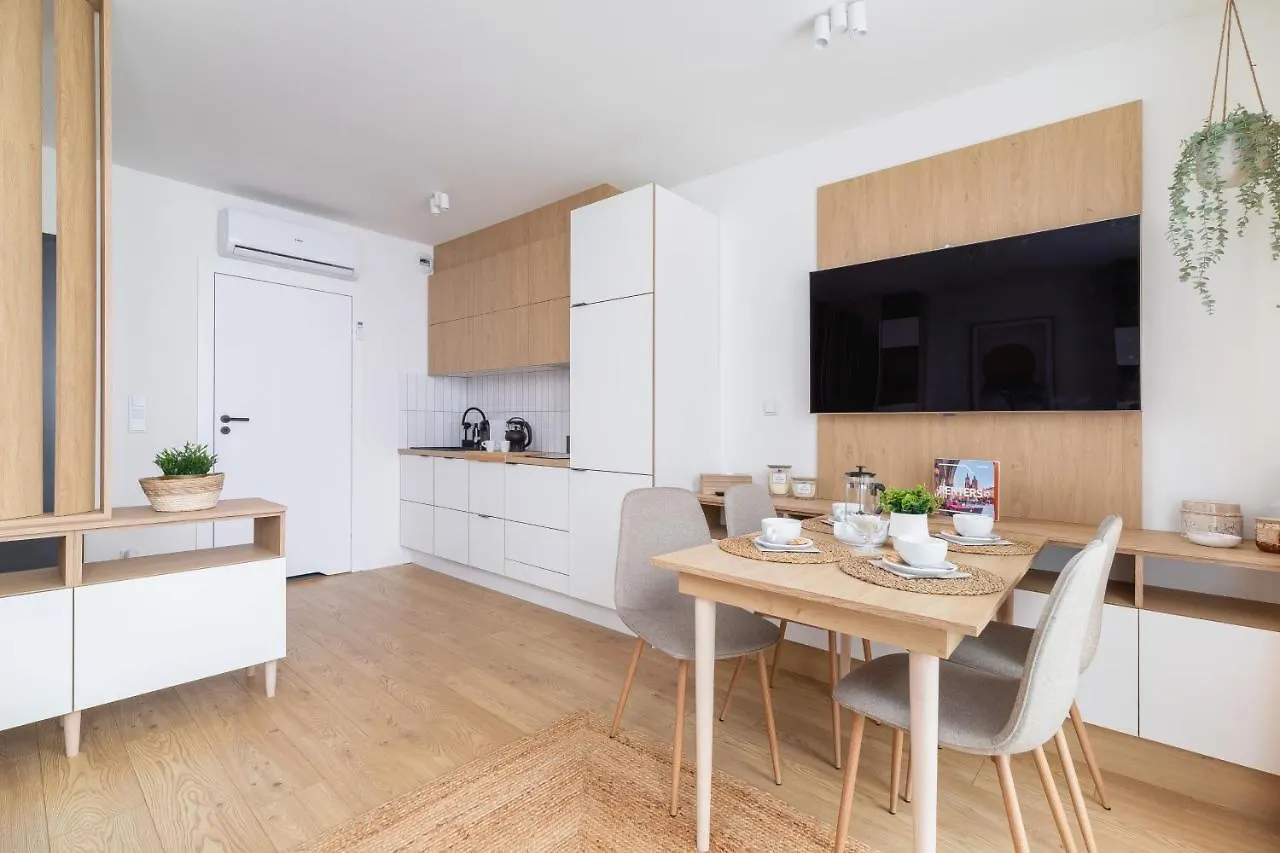 City Studio With Ac Czarnowiejska By Renters Kraków