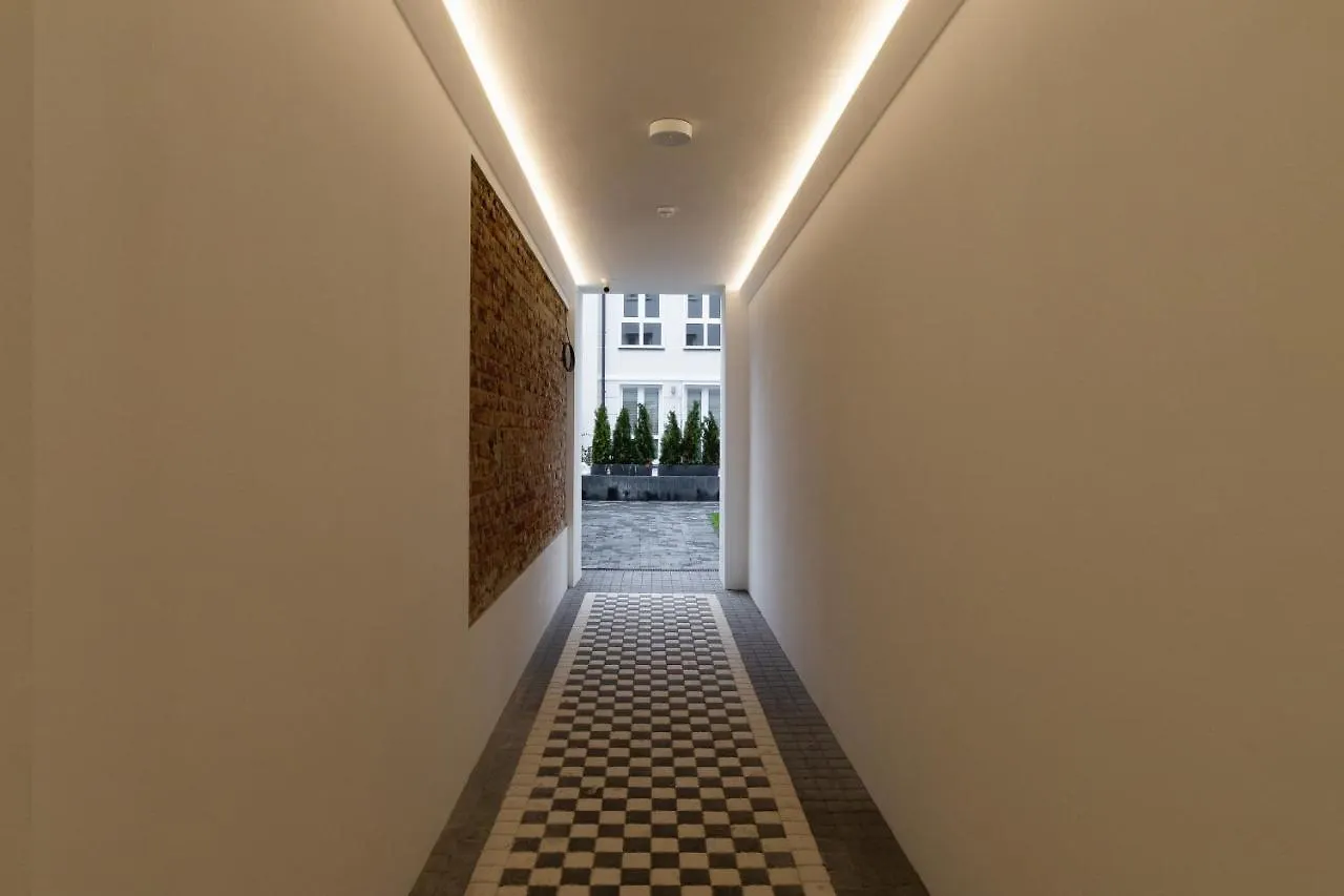 City Studio With Ac Czarnowiejska By Renters Kraków 0*,  Polska
