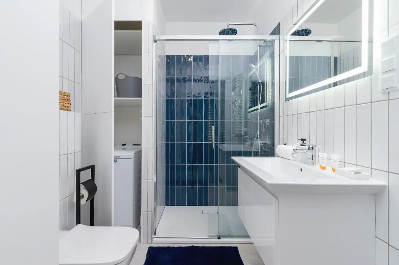 Apartament City Studio With Ac Czarnowiejska By Renters Kraków